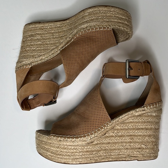 Marc Fisher LTD platform open toe sandal women’s size 8 1/2 - Picture 2 of 8